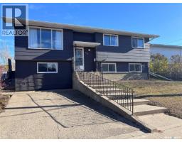 269 5th AVENUE NE North East