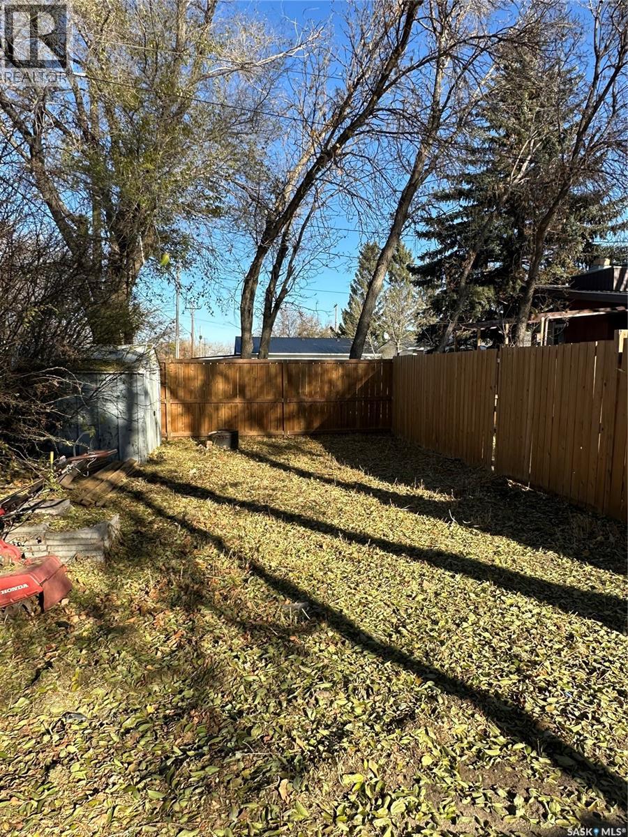 8368 Howard Avenue, Gull Lake, Saskatchewan  S0N 1A0 - Photo 25 - SK022167