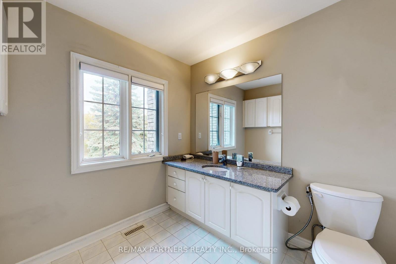 46 Green Ash Crescent, Richmond Hill, Ontario  L4B 3S1 - Photo 27 - N12495808