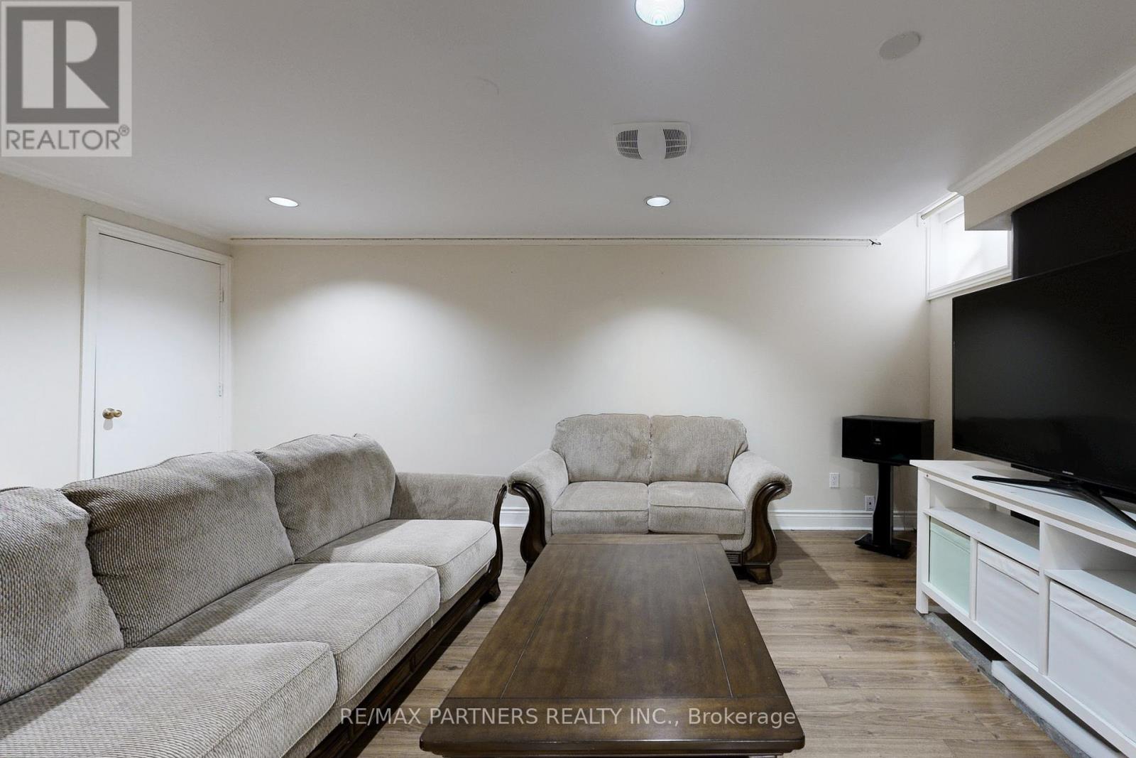 46 Green Ash Crescent, Richmond Hill, Ontario  L4B 3S1 - Photo 49 - N12495808