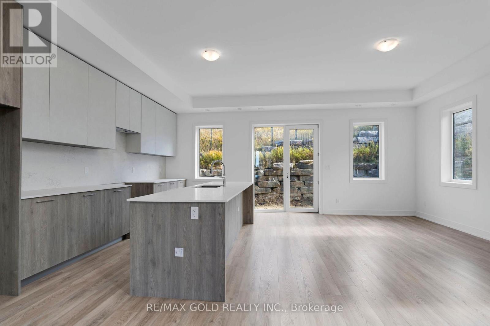 2303 - 26 Desiree Place, Caledon, Ontario  L7E 4L2 - Photo 13 - W12463590