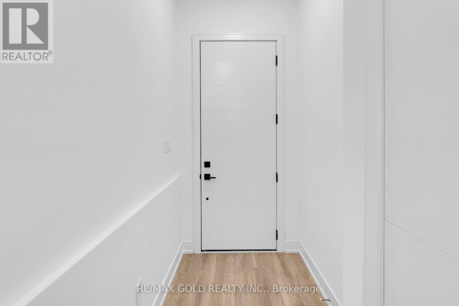 2303 - 26 Desiree Place, Caledon, Ontario  L7E 4L2 - Photo 3 - W12463590