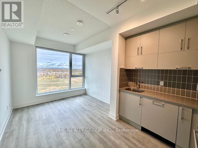 1017 - 56 Andre De Grasse Street, Markham, Ontario  L6G 0H9 - Photo 7 - N12500966