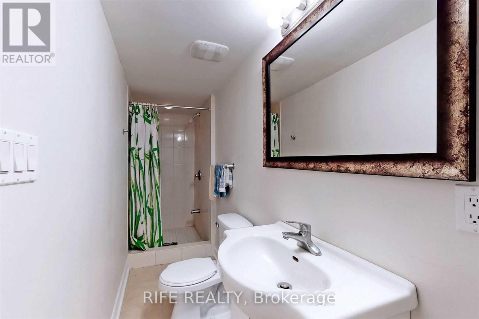 81 Old Kennedy Road, Markham, Ontario  L3R 2M3 - Photo 10 - N12500970