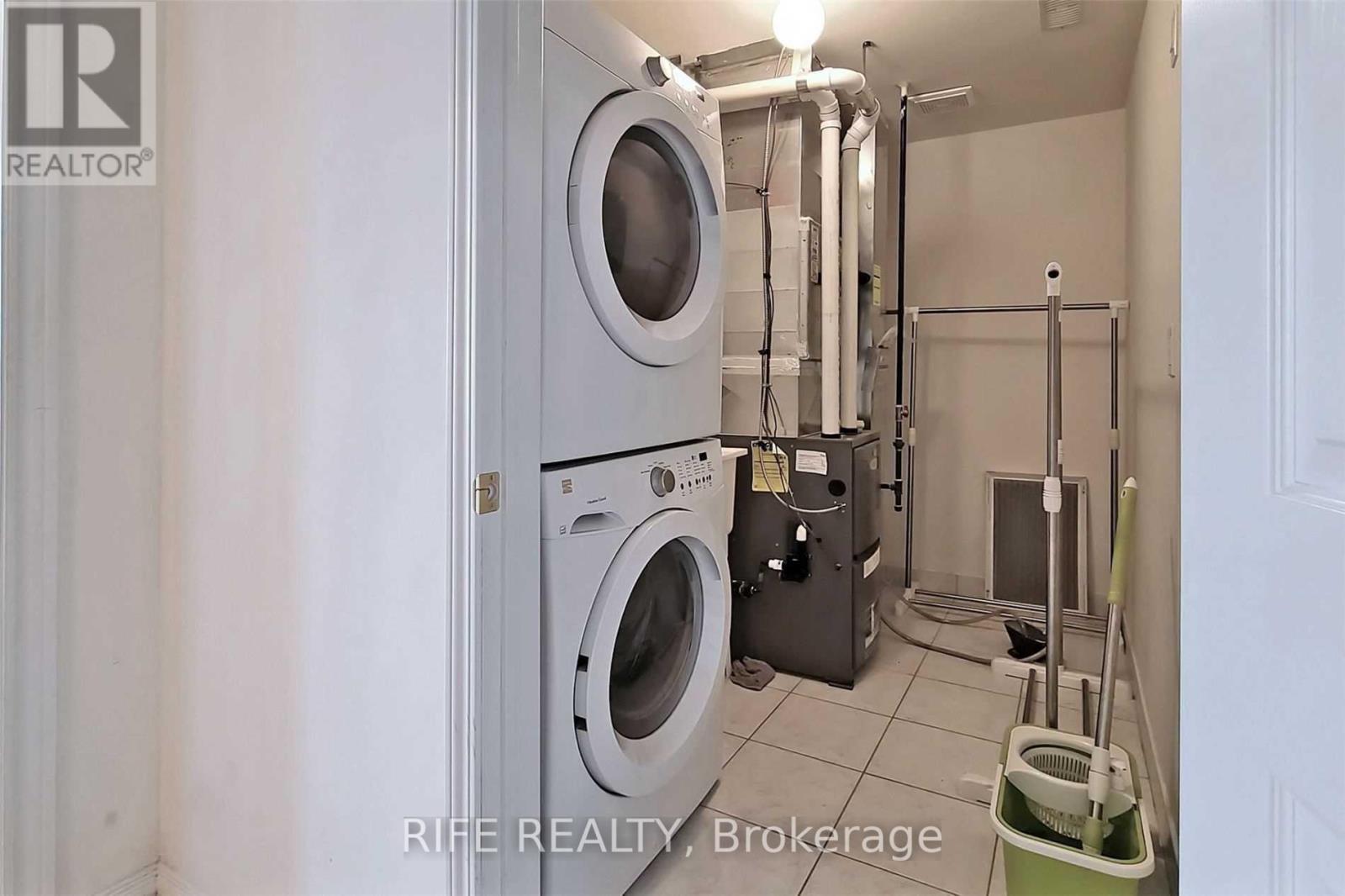 81 Old Kennedy Road, Markham, Ontario  L3R 0L6 - Photo 10 - N12500978