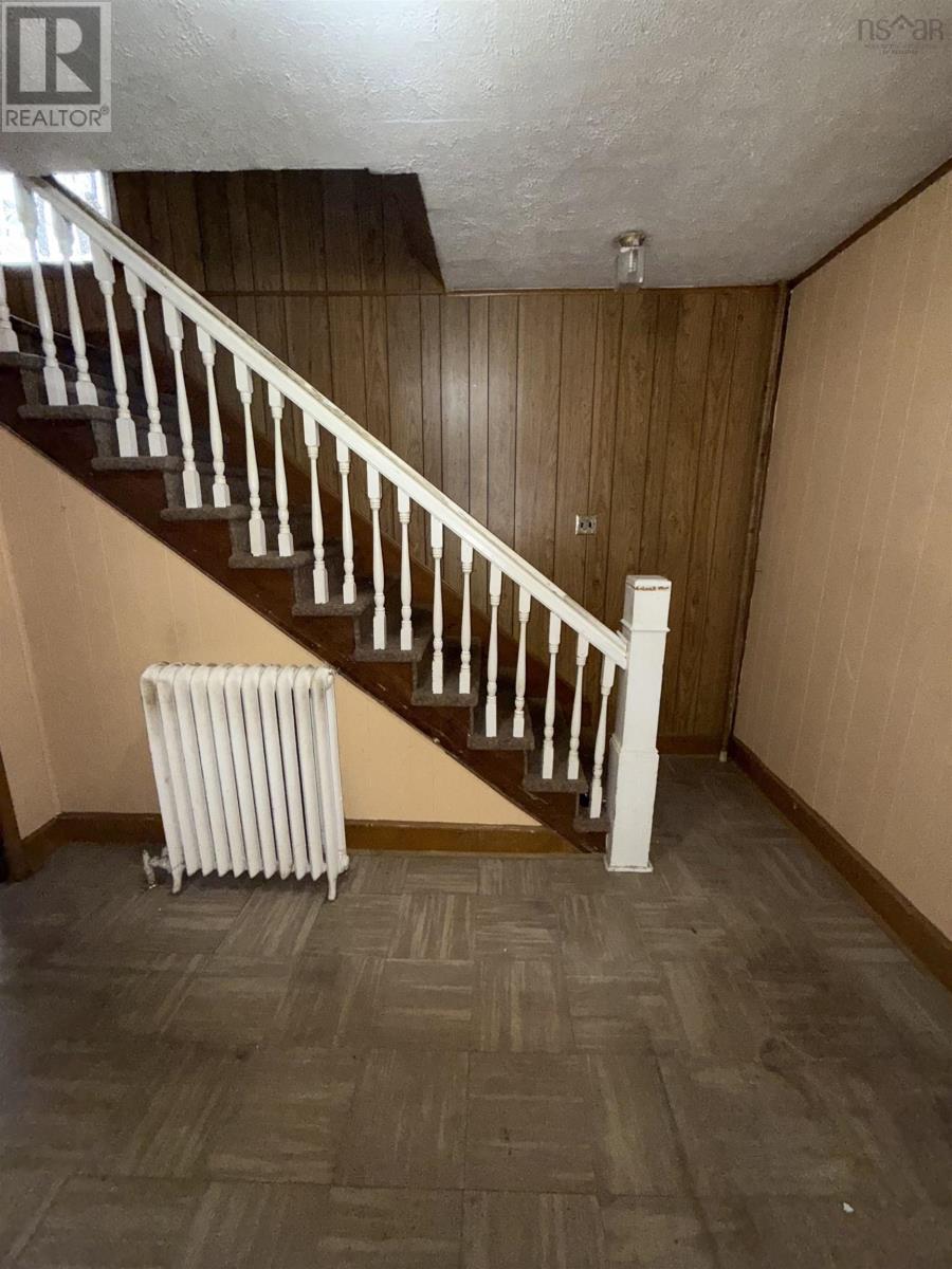 477 Townsand Street, Sydney, Nova Scotia  B1P 5G5 - Photo 8 - 202527066