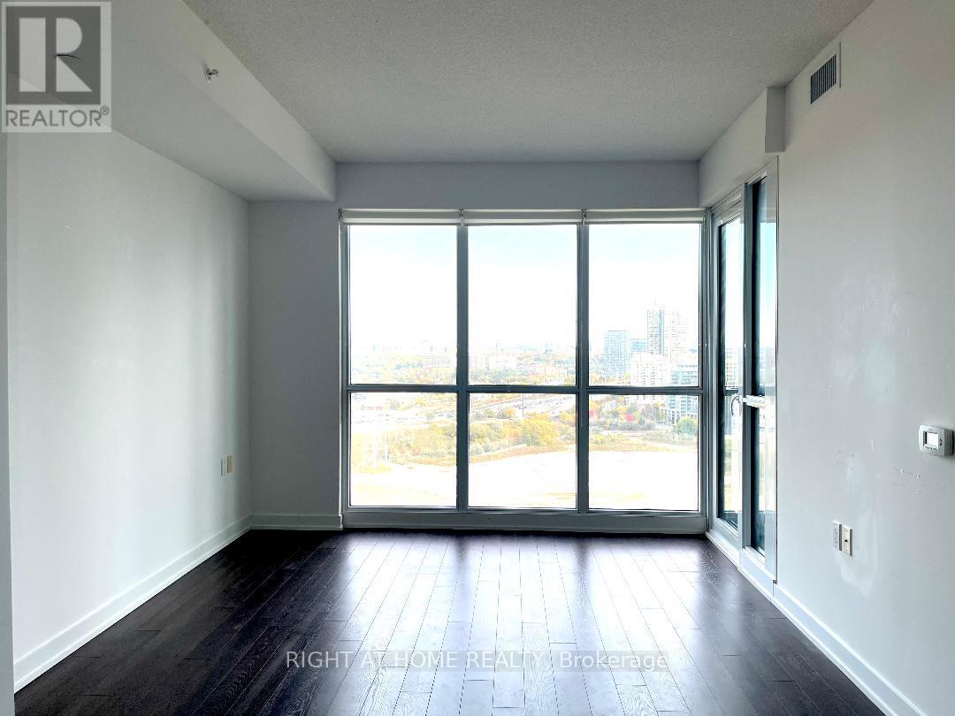 2208 - 10 Park Lawn Road, Toronto, Ontario  M8V 0H9 - Photo 6 - W12500980