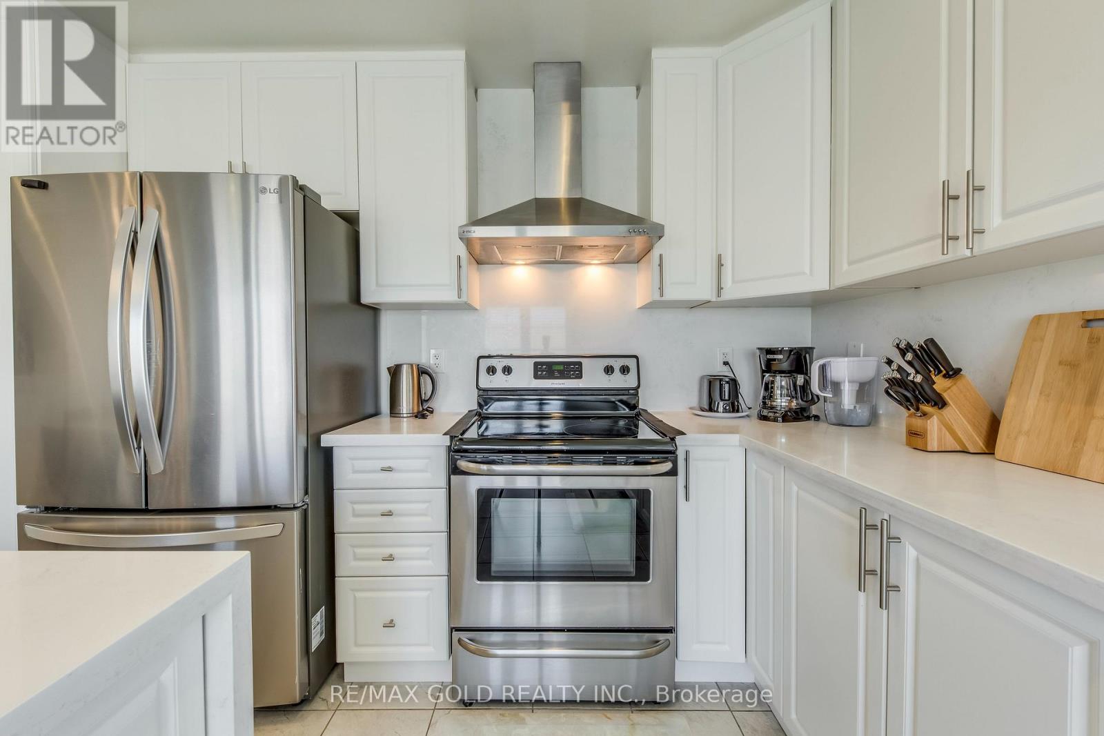 561 Mermaid Crescent, Mississauga, Ontario  L5G 1H9 - Photo 23 - W12501000