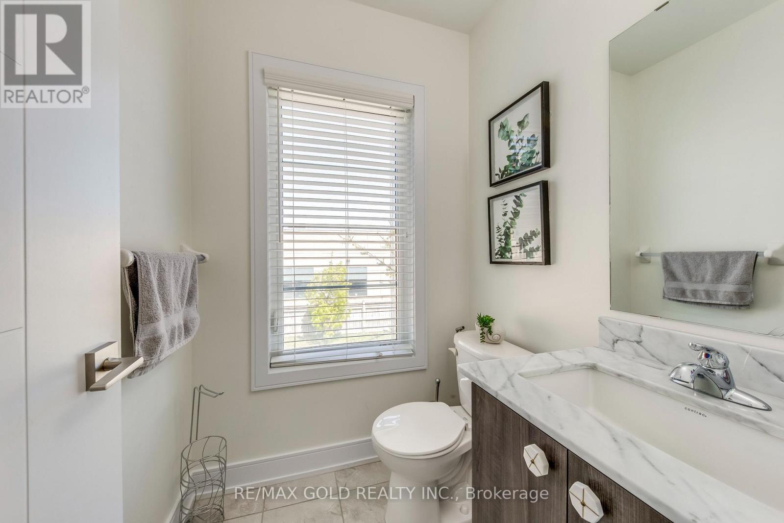 561 Mermaid Crescent, Mississauga, Ontario  L5G 1H9 - Photo 27 - W12501000