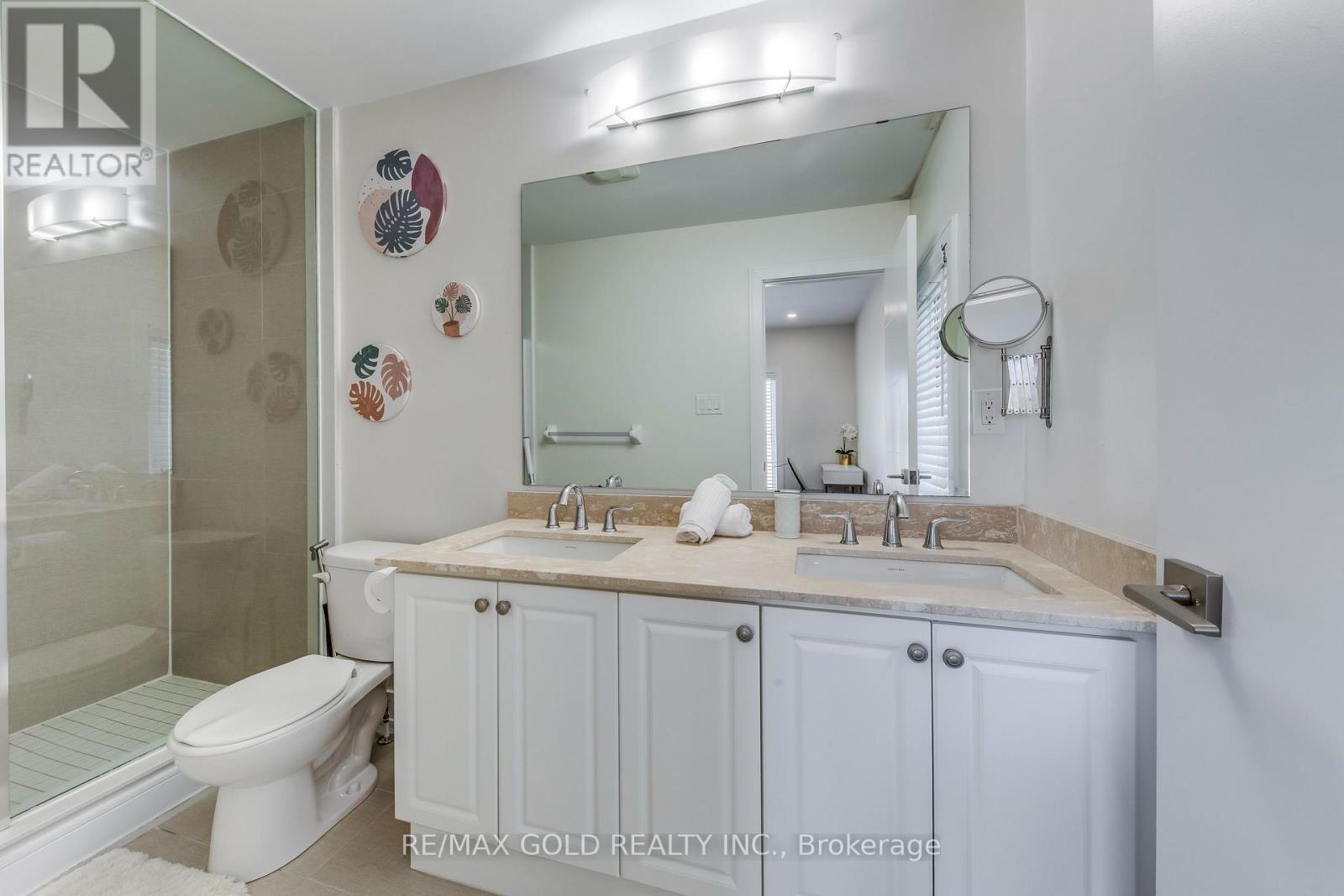 561 Mermaid Crescent, Mississauga, Ontario  L5G 1H9 - Photo 33 - W12501000