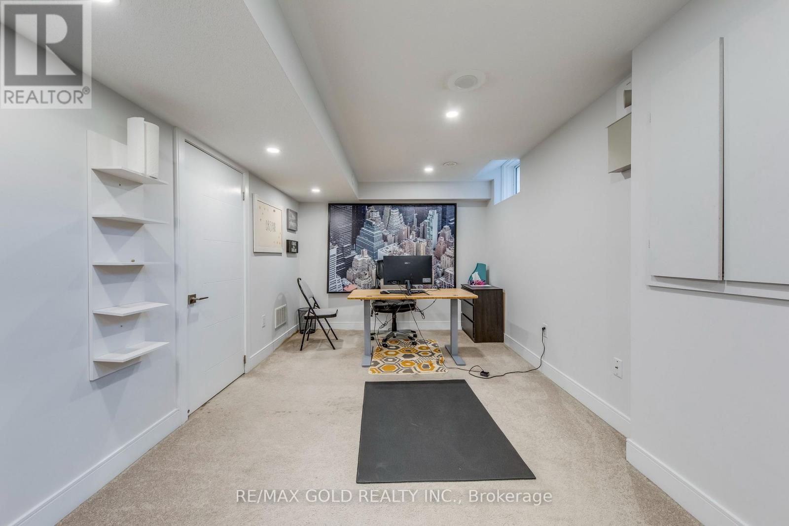 561 Mermaid Crescent, Mississauga, Ontario  L5G 1H9 - Photo 39 - W12501000