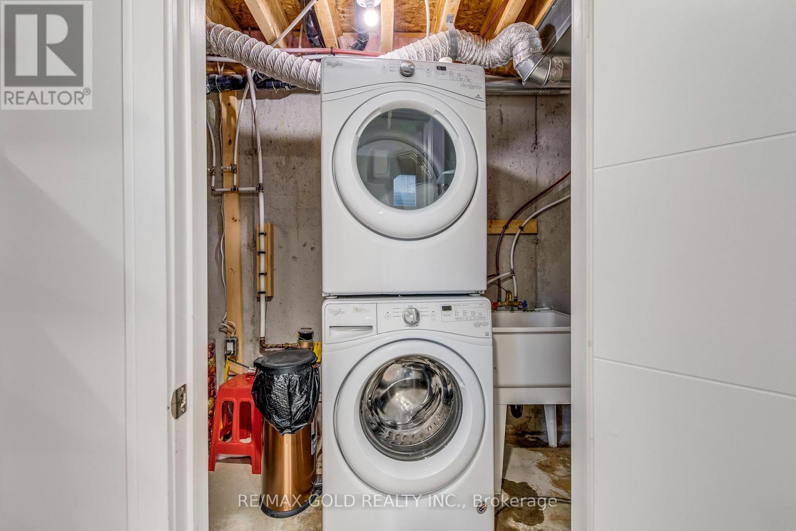 561 Mermaid Crescent, Mississauga, Ontario  L5G 1H9 - Photo 42 - W12501000