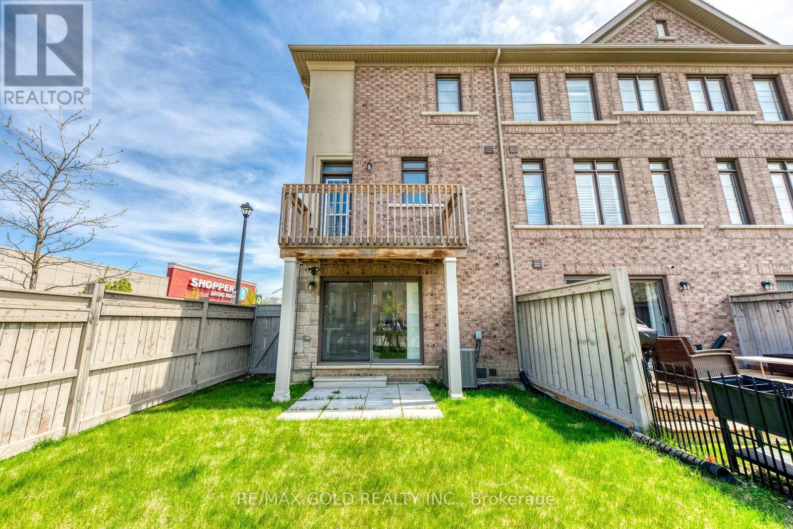 561 Mermaid Crescent, Mississauga, Ontario  L5G 1H9 - Photo 46 - W12501000