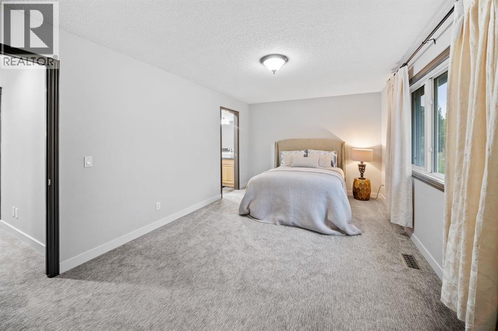 47 Sunset Circle, Cochrane, Alberta  T4C 0C3 - Photo 24 - A2255094