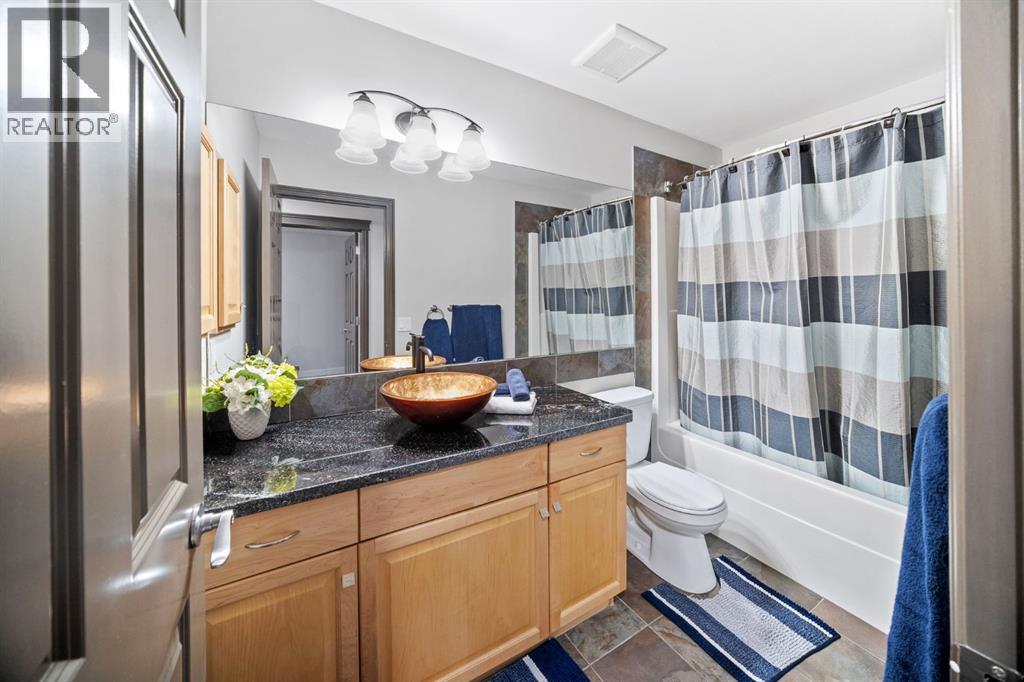 47 Sunset Circle, Cochrane, Alberta  T4C 0C3 - Photo 21 - A2255094