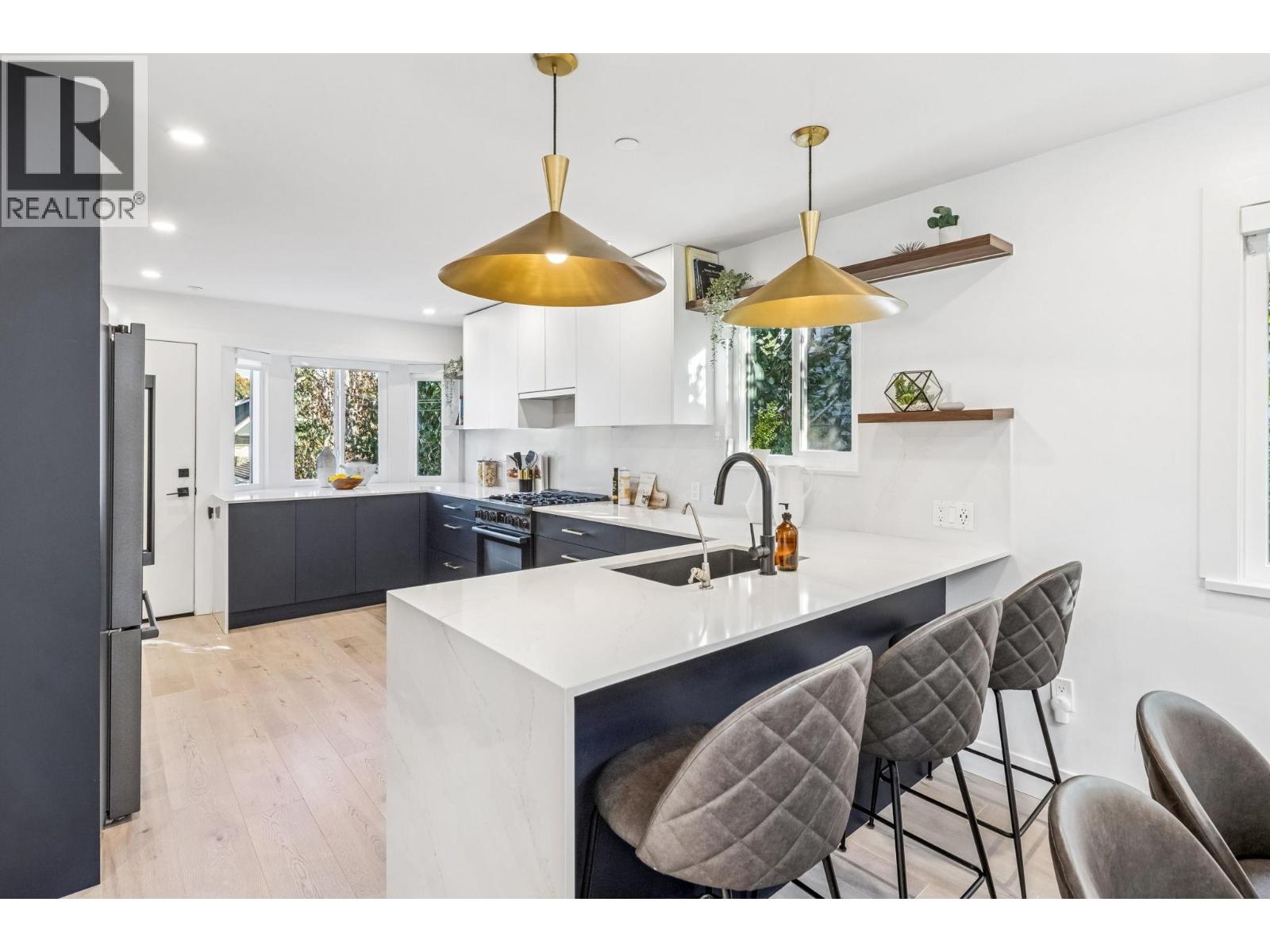 4578 Windsor Street, Vancouver, British Columbia  V5V 4P7 - Photo 5 - R3057041