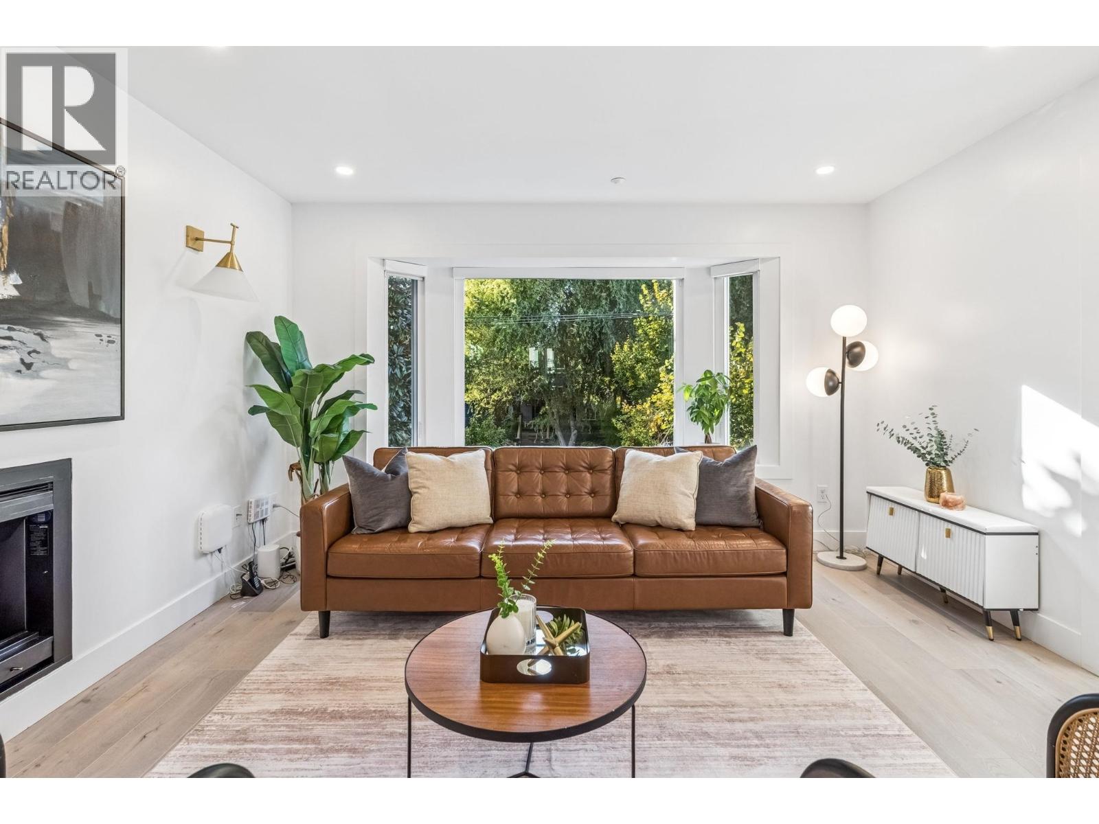 4578 Windsor Street, Vancouver, British Columbia  V5V 4P7 - Photo 4 - R3057041