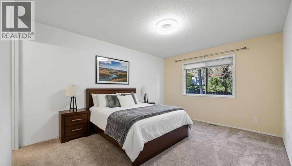 11 Coach Side Terrace Sw, Calgary, Alberta T3H 1L6 - Photo 18 - A2266586