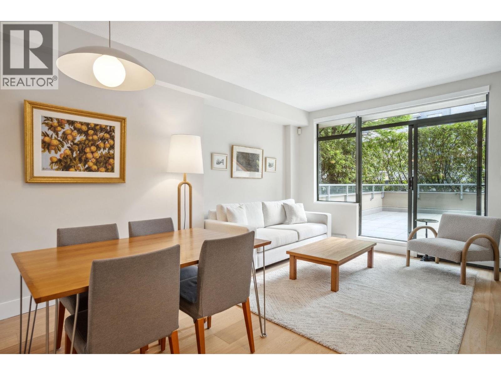 100 1688 ROBSON STREET, Vancouver, British Columbia