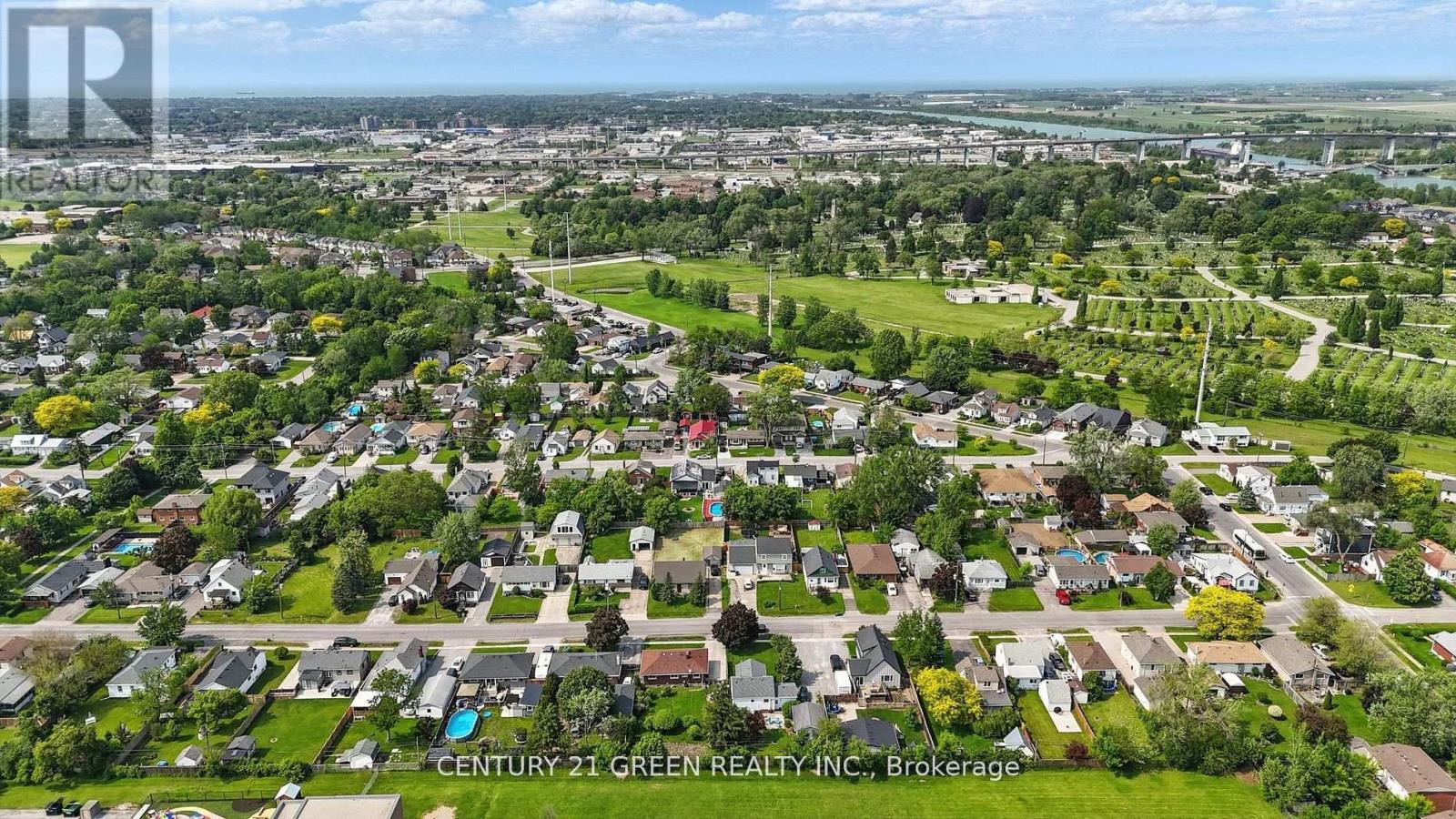 42 Bloomfield Avenue, St. Catharines, Ontario  L2P 1X3 - Photo 33 - X12500954