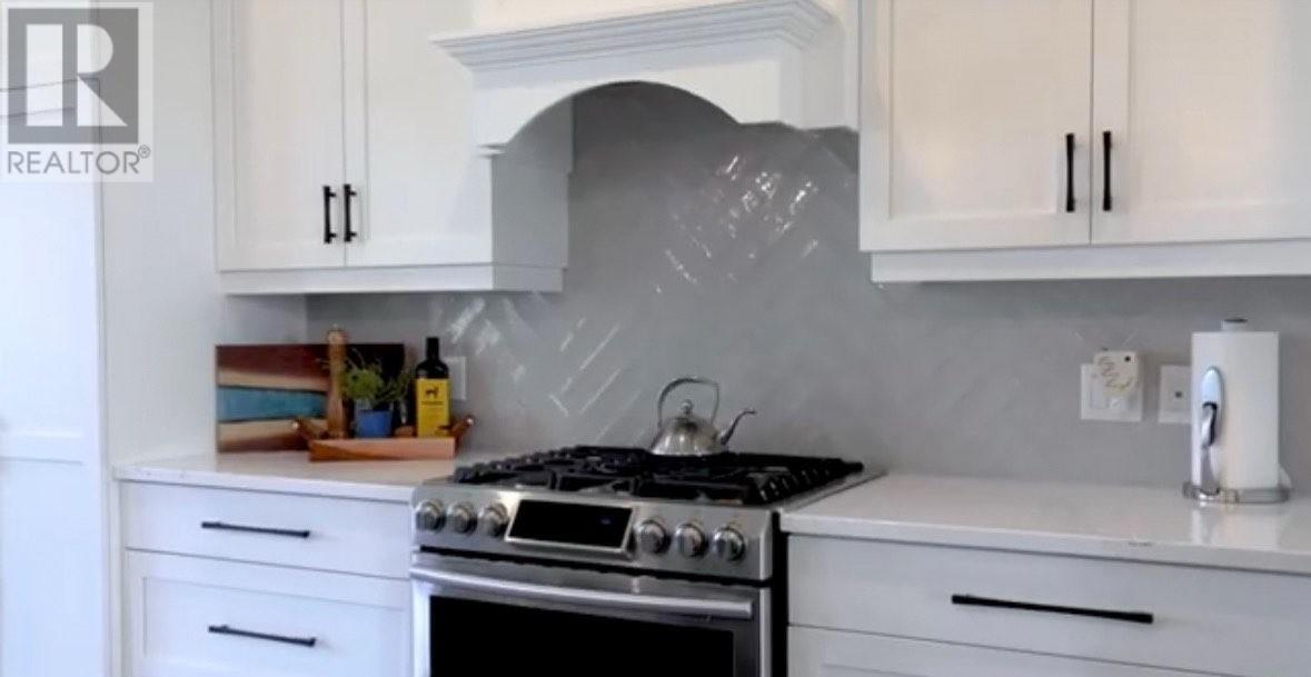 52 Strawberry Lane, Stratford, Prince Edward Island  C1B 0K7 - Photo 16 - 202526894