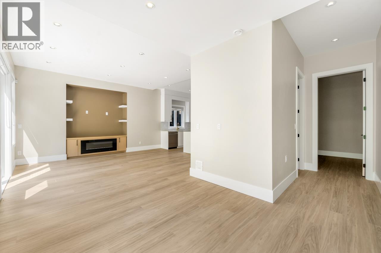 1 4096 Nithsdale Street, Burnaby, British Columbia  V5G 1P6 - Photo 10 - R3063872