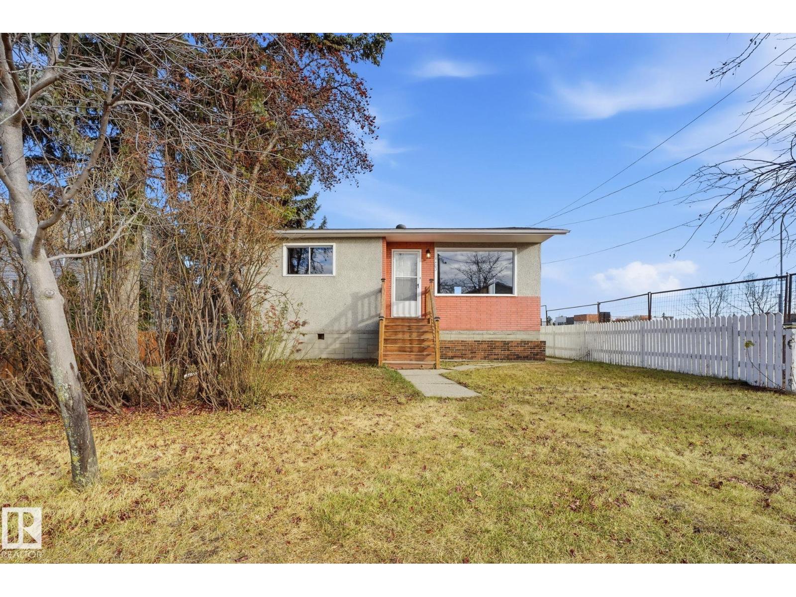 4403 48a St, Leduc, Alberta  T9E 5Y8 - Photo 2 - E4464152