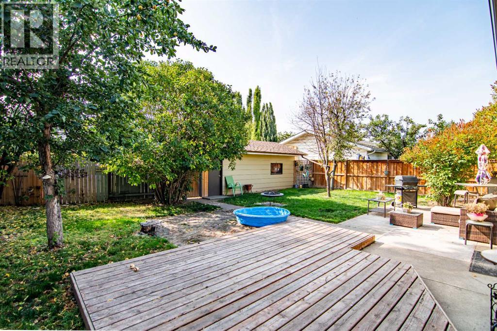 31 Bettenson Street, Red Deer, Alberta  T4R 1J5 - Photo 35 - A2257139