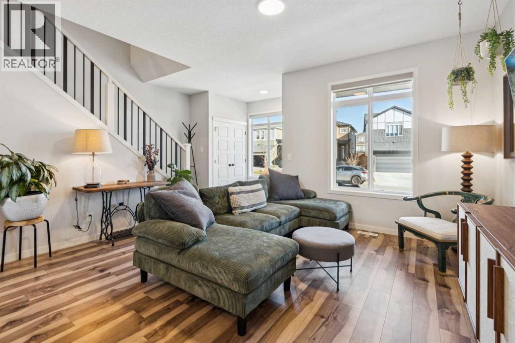 67 Wolf Hollow Way Se, Calgary, Alberta  T2X 1T8 - Photo 4 - A2265398