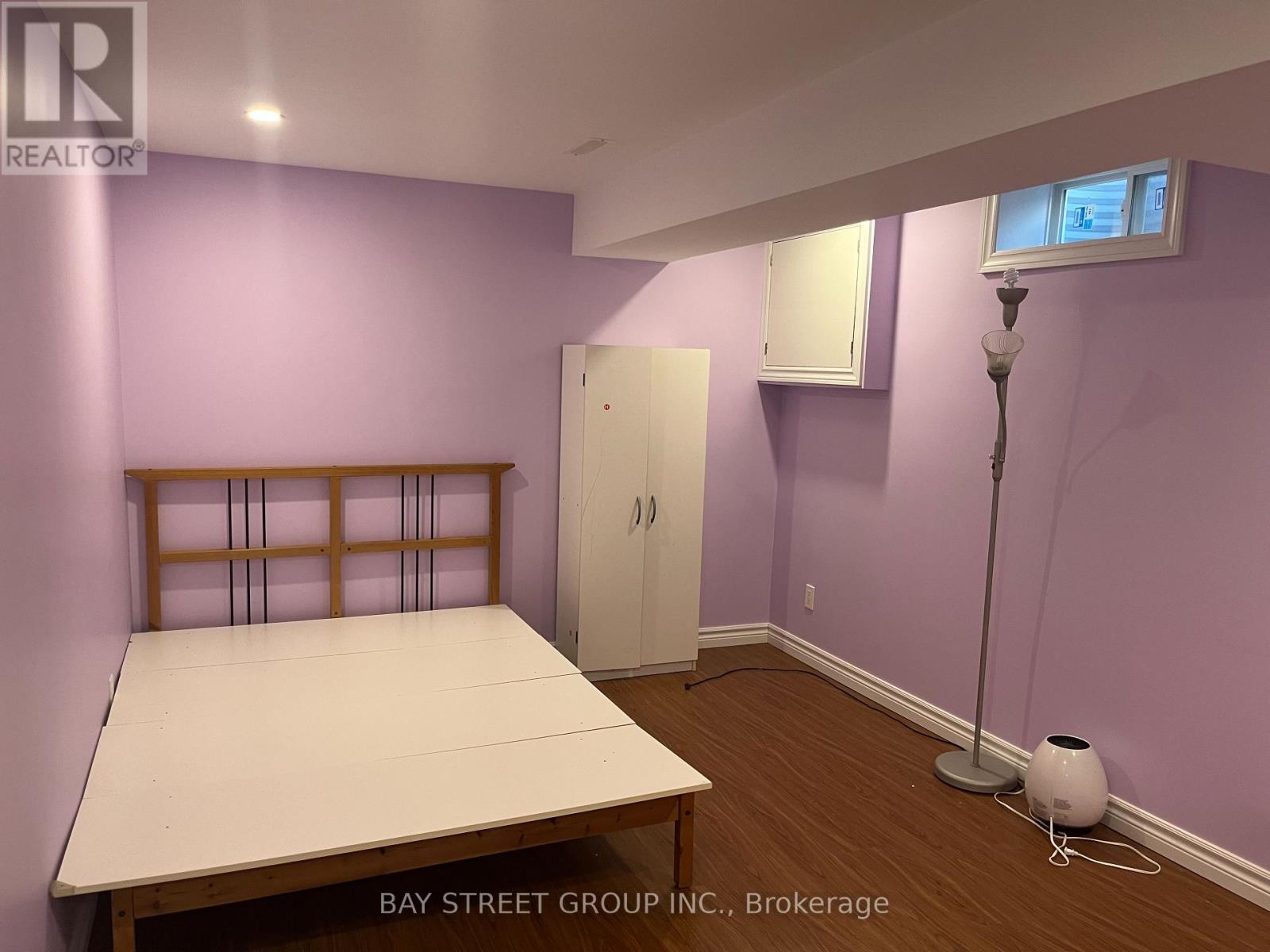 3420 Galena Crescent N, Mississauga, Ontario  L5A 3L8 - Photo 9 - W12459018