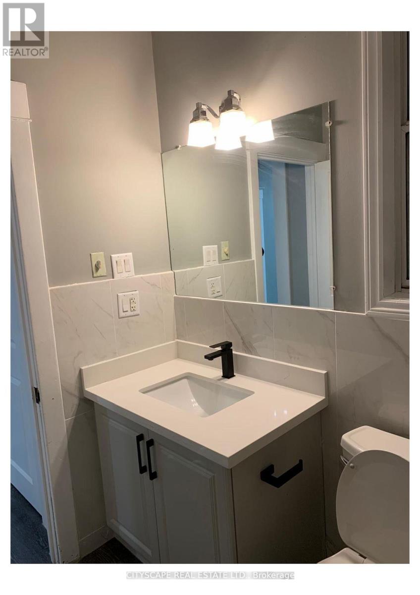 1 - 101 Dawes Road, Toronto, Ontario  M4C 5B2 - Photo 10 - E12501006