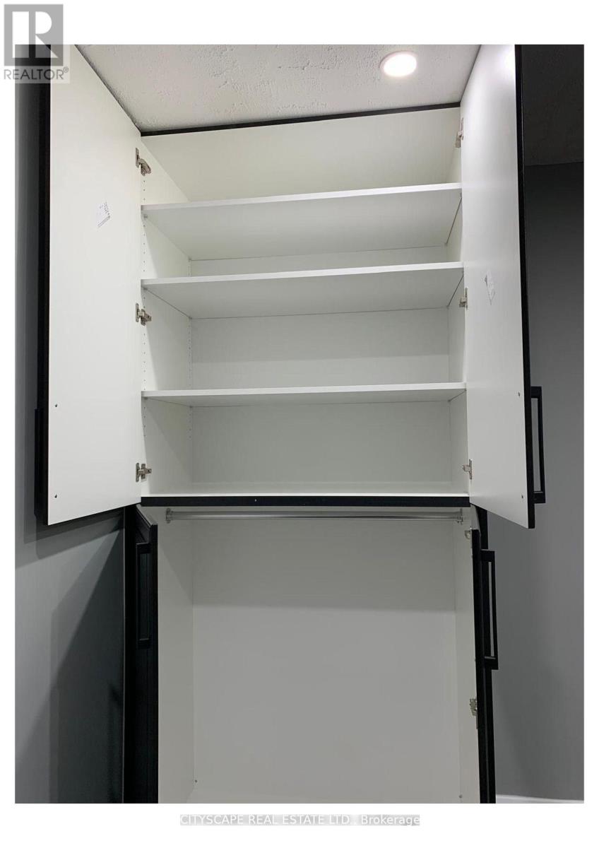 1 - 101 Dawes Road, Toronto, Ontario  M4C 5B2 - Photo 8 - E12501006