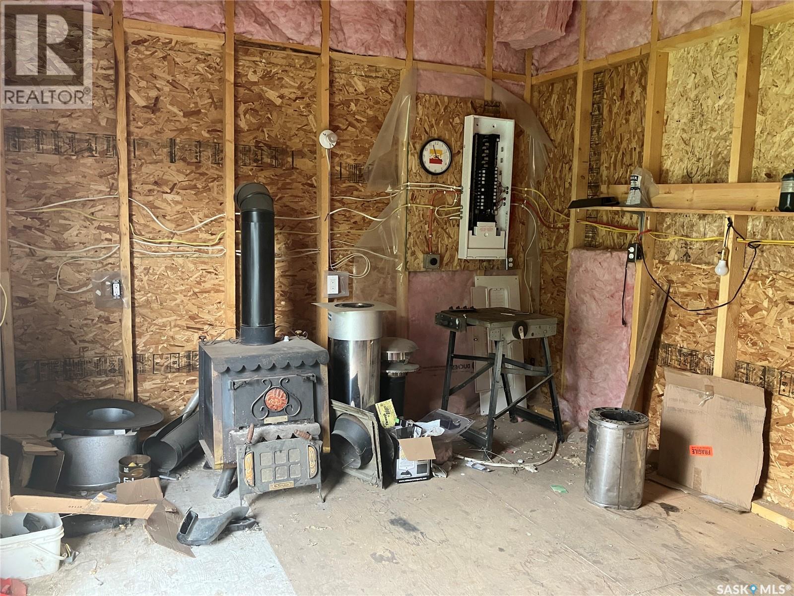 201 Railway Avenue, White Fox, Saskatchewan  S0J 3B0 - Photo 6 - SK010327