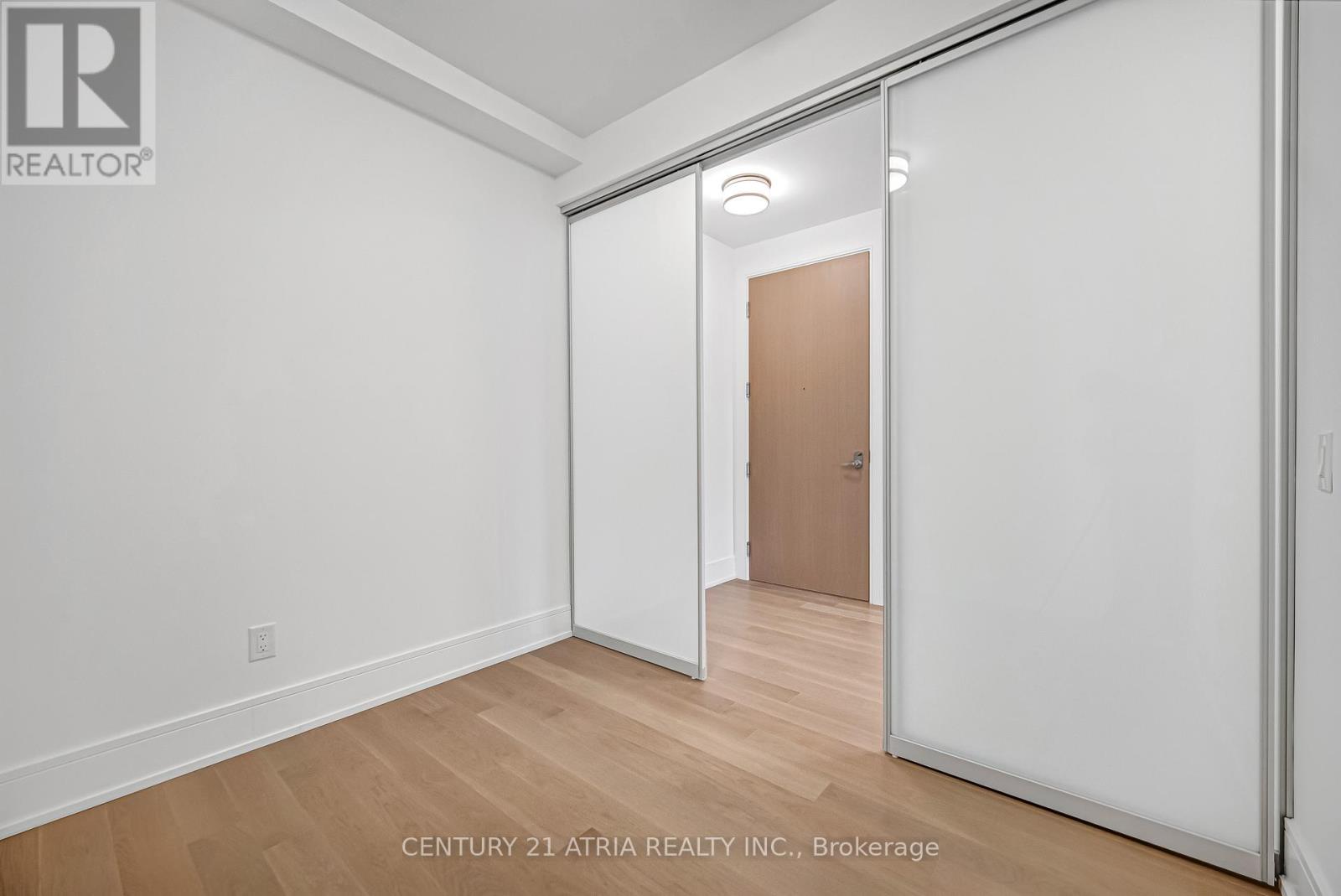 806 - 397 Royal Orchard Boulevard, Markham, Ontario  L3T 0H3 - Photo 5 - N12499282