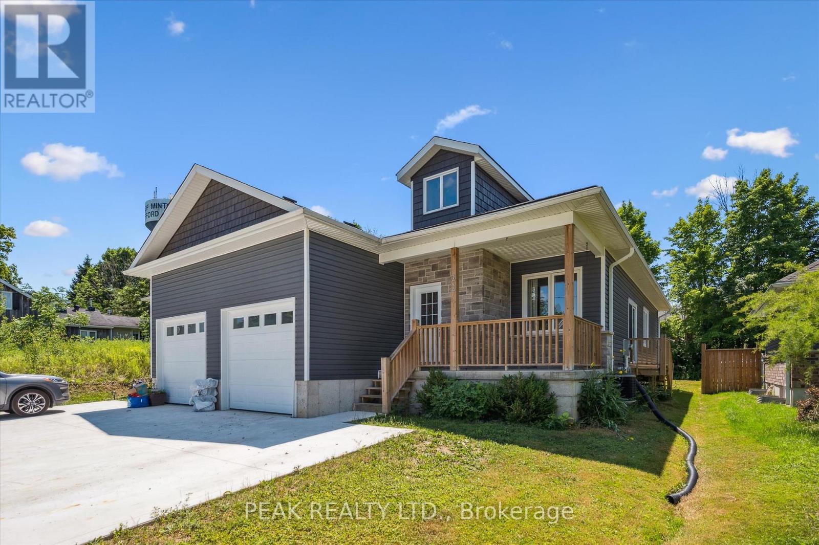 22 Ann Street S, Minto, Ontario  N0G 1M0 - Photo 3 - X12501008