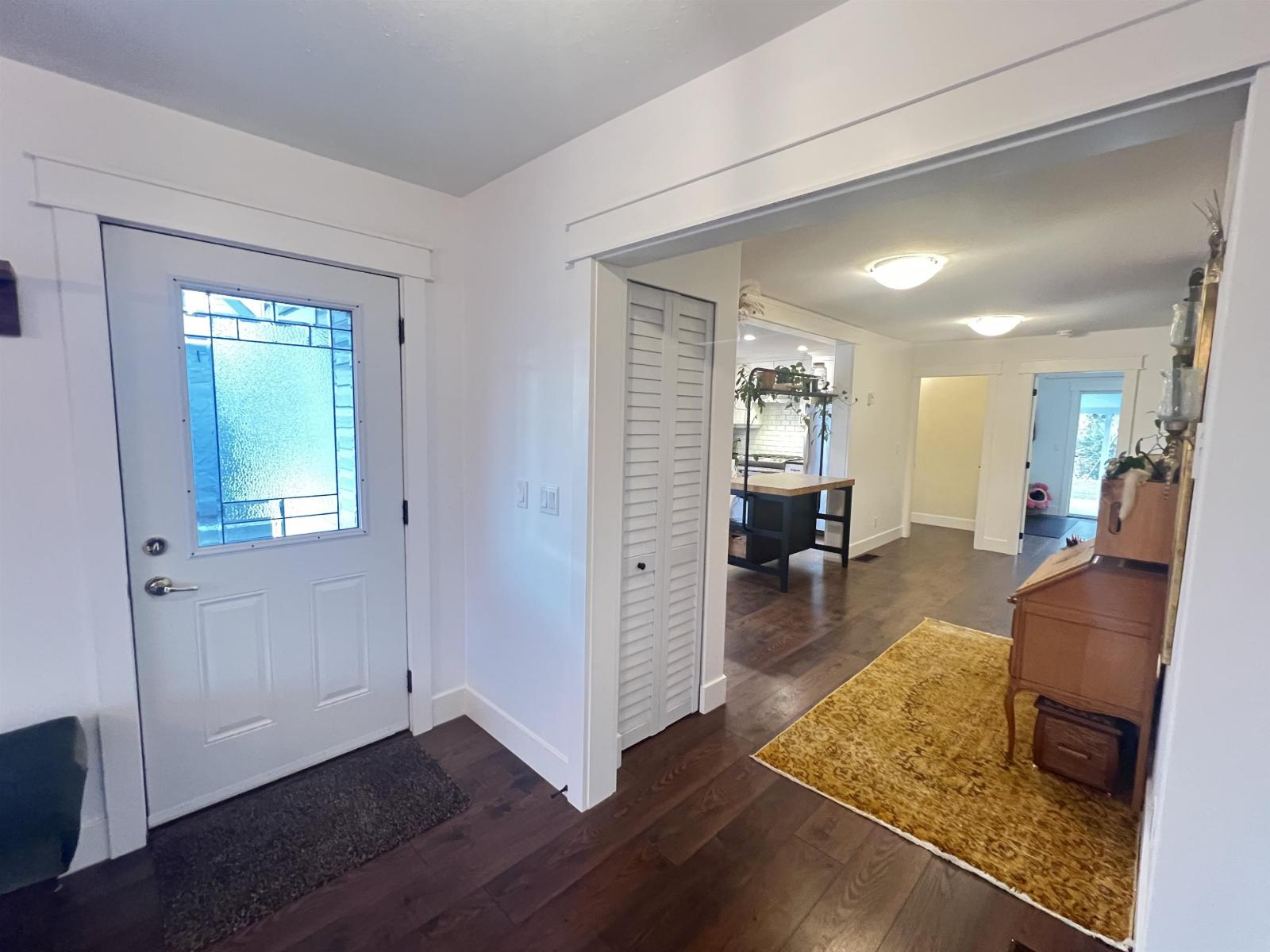 35107 Mcewen Avenue, Mission, British Columbia  V2V 6R3 - Photo 11 - R3052659