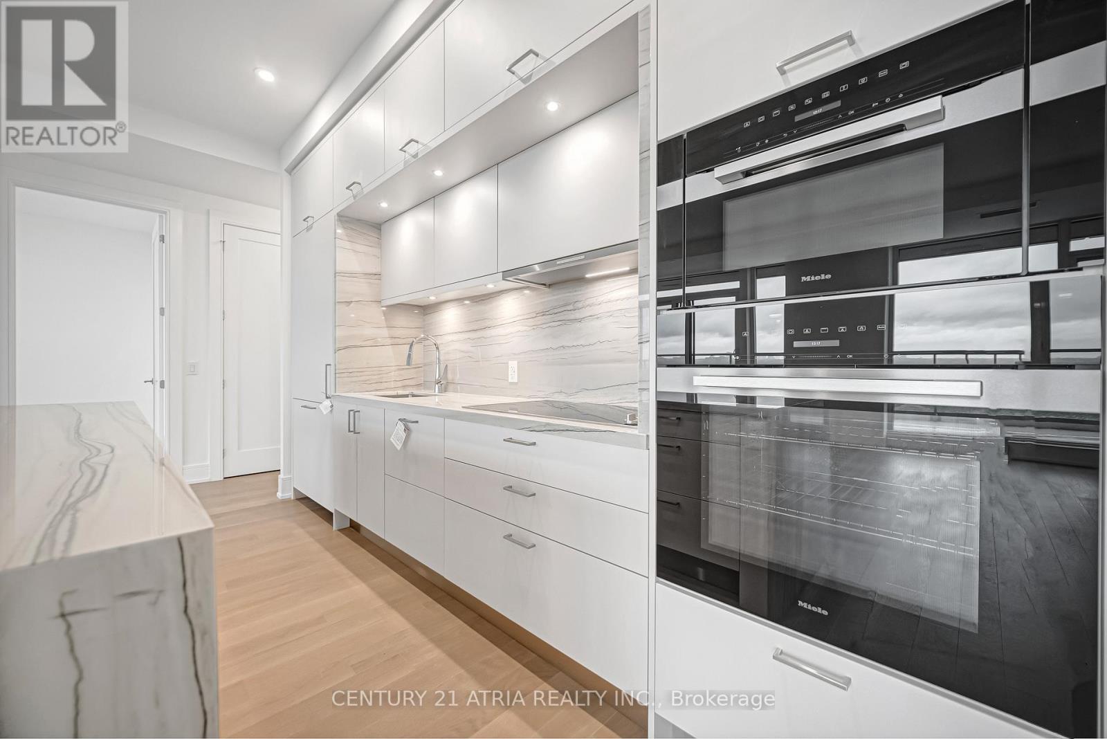 806 - 397 Royal Orchard Boulevard, Markham, Ontario  L3T 0H3 - Photo 18 - N12499282