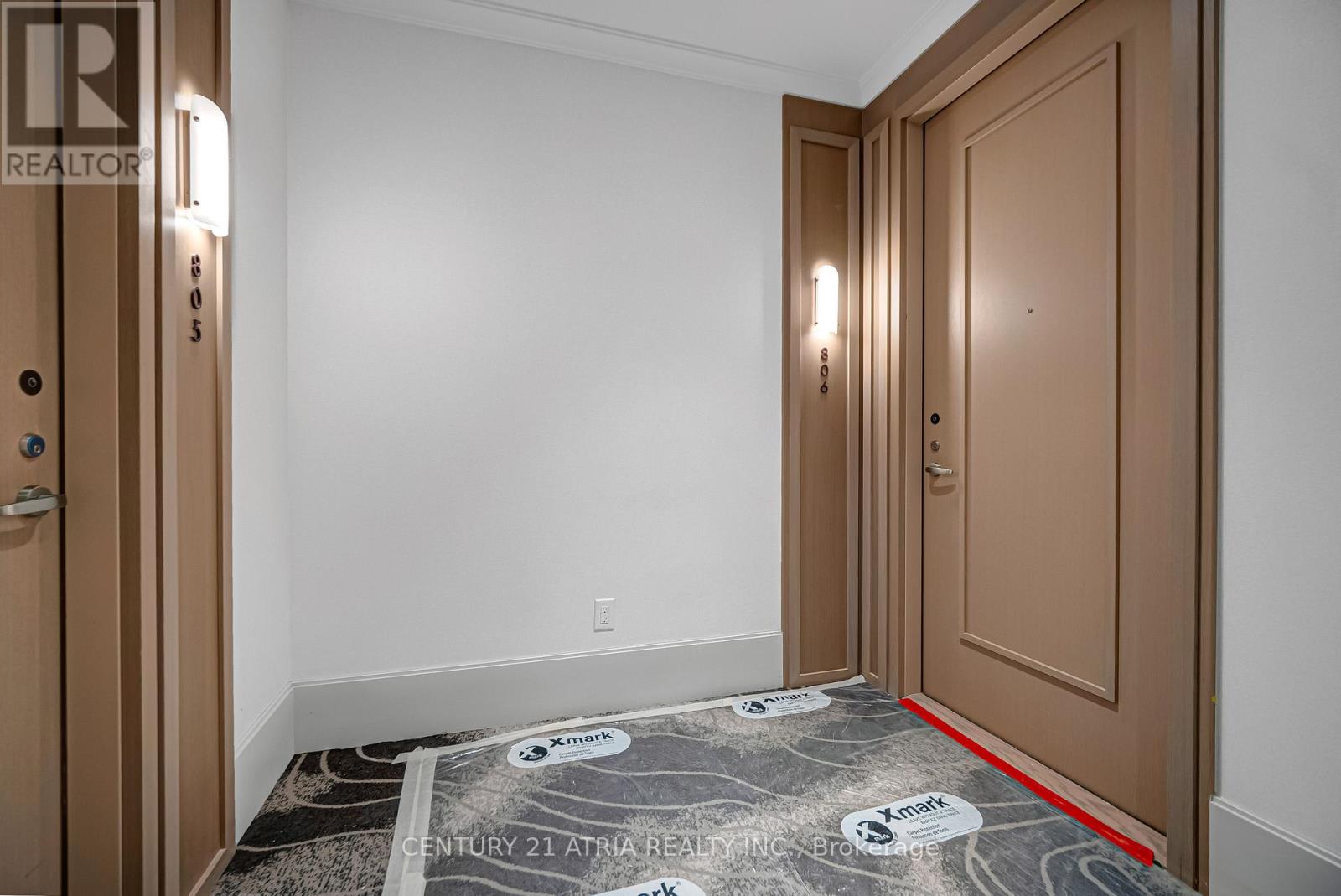 806 - 397 Royal Orchard Boulevard, Markham, Ontario  L3T 0H3 - Photo 2 - N12499282