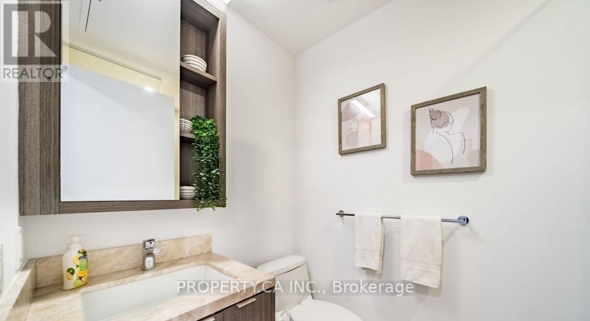 4711 - 115 Blue Jays Way, Toronto, Ontario  M5V 0N4 - Photo 7 - C12501016