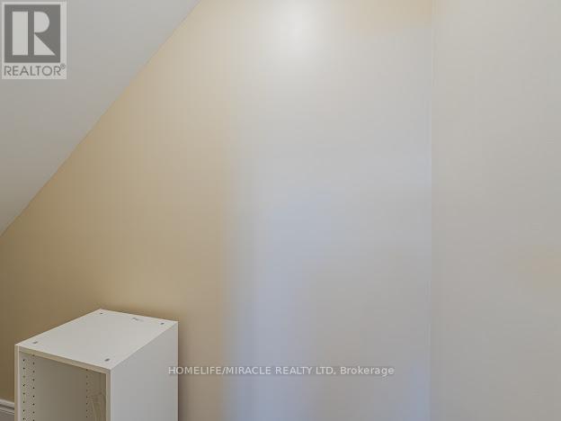 1969 Hawker Private, Ottawa, Ontario  K0A 1L0 - Photo 15 - X12476320