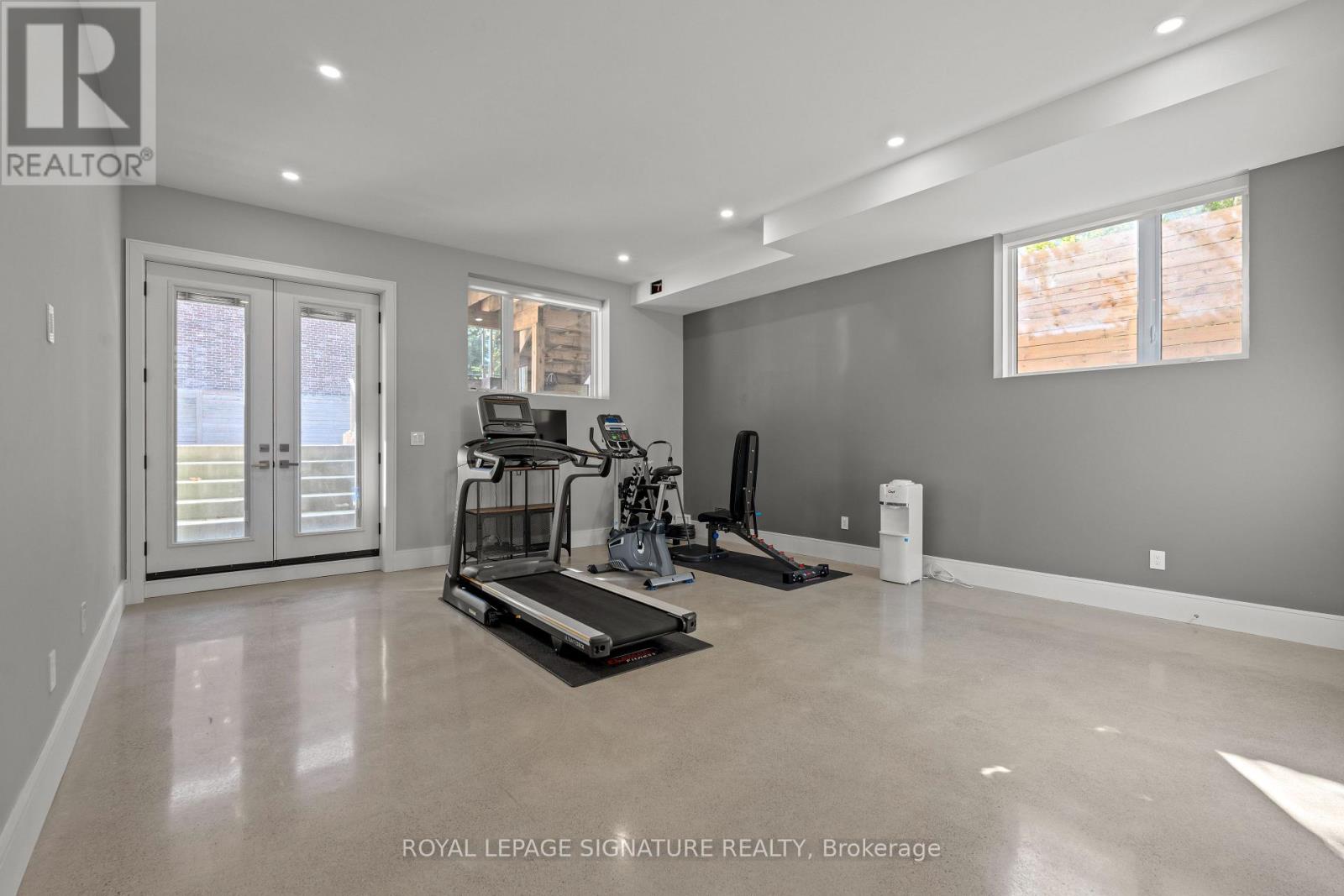 425b Valermo Drive, Toronto, Ontario  M8W 2M2 - Photo 30 - W12501024