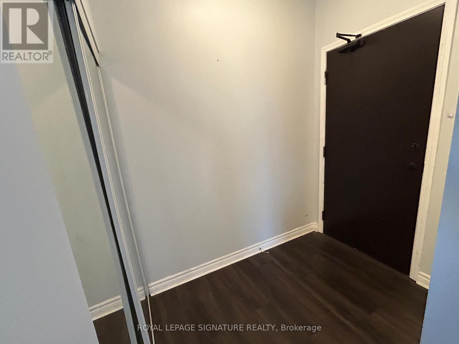 3005 - 385 Prince Of Wales Drive, Mississauga, Ontario  L5B 0C6 - Photo 12 - W12501034