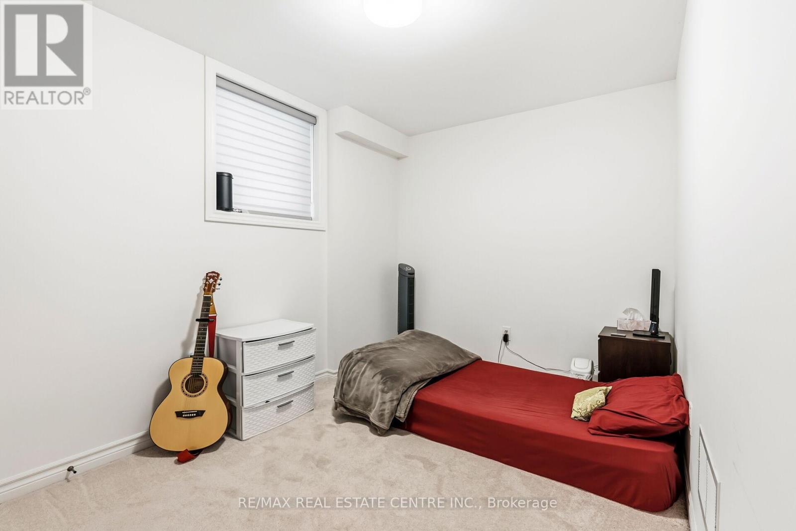 488 Parent Place Street, Milton, Ontario  L9E 1L4 - Photo 38 - W12501038