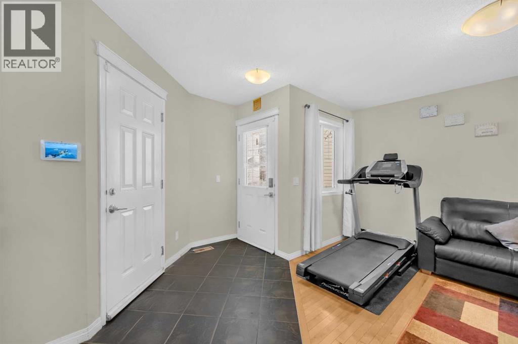 90 Panamount Plaza, Calgary, Alberta  T3K 0J8 - Photo 4 - A2263223