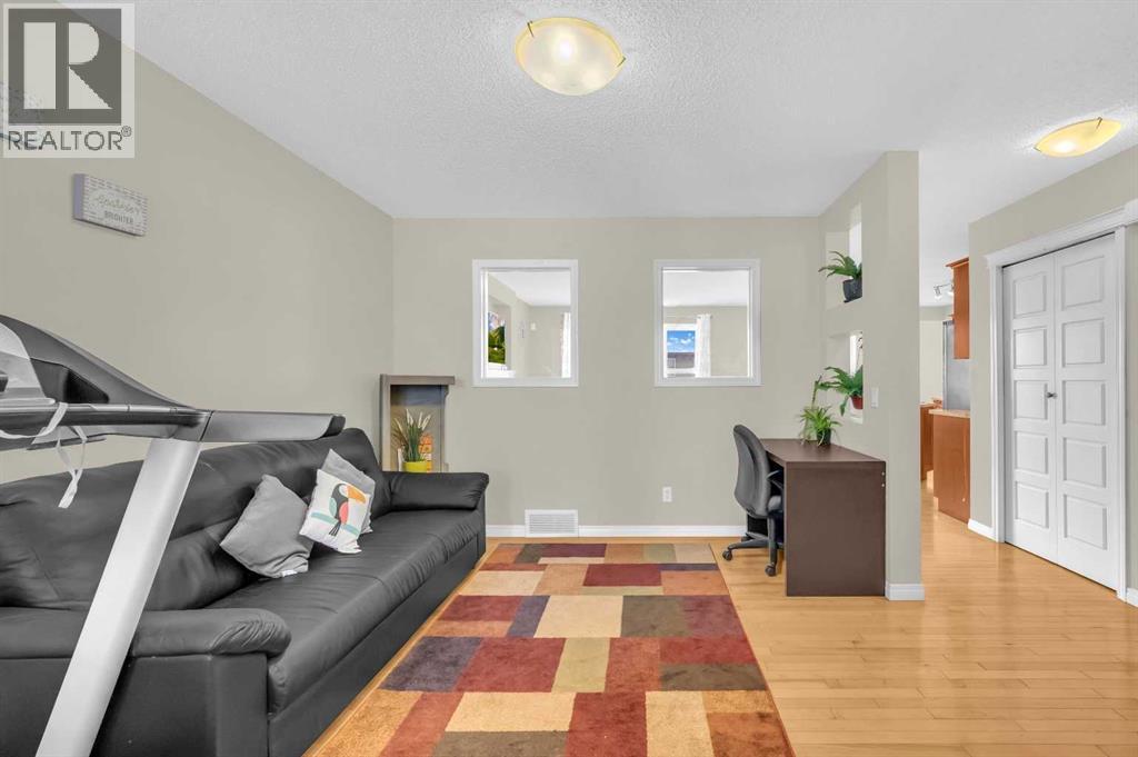 90 Panamount Plaza, Calgary, Alberta  T3K 0J8 - Photo 5 - A2263223