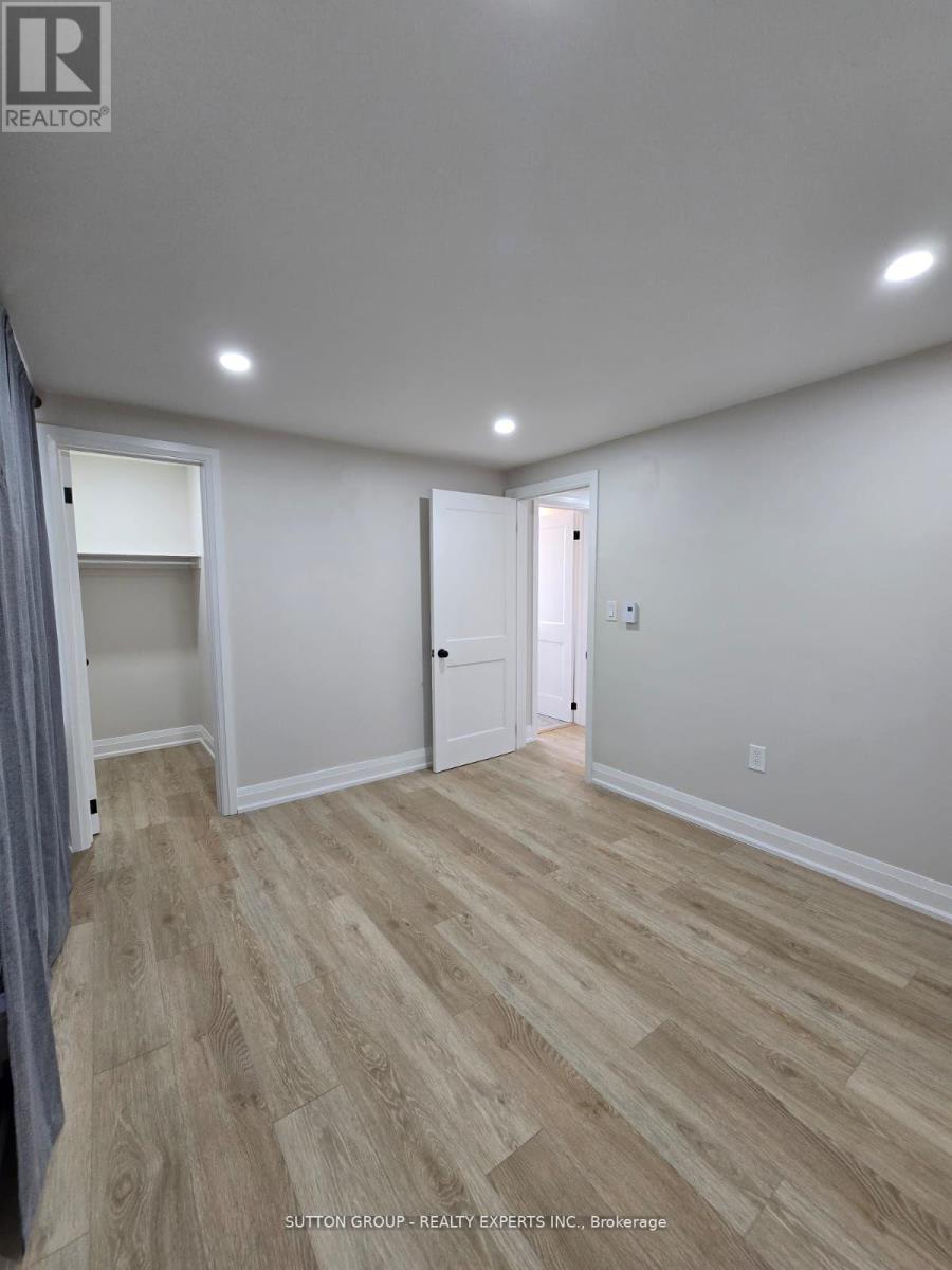 140 Napier Street, Sarnia, Ontario  N7T 6E6 - Photo 11 - X12501032