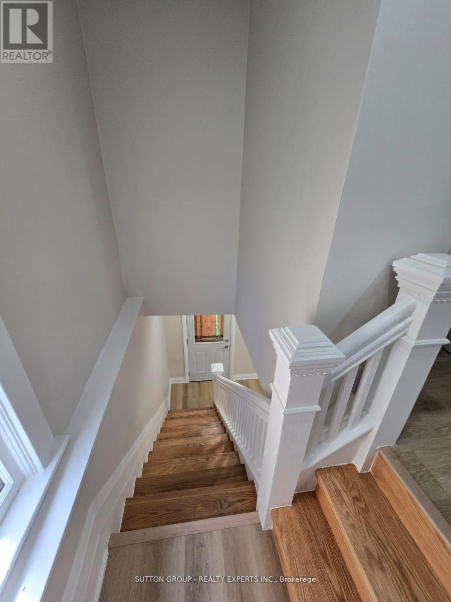 140 Napier Street, Sarnia, Ontario  N7T 6E6 - Photo 7 - X12501032