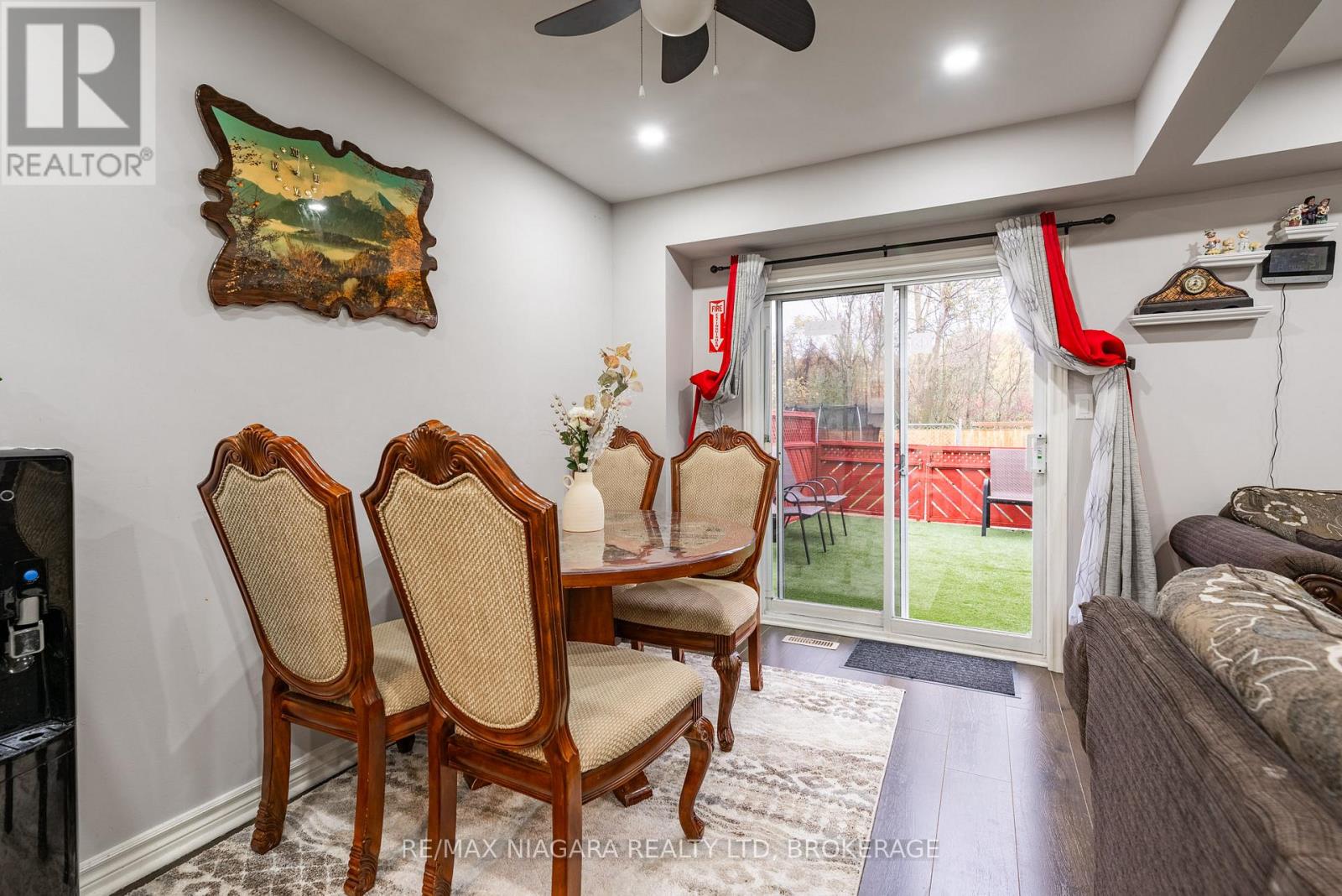 201 Windsor Street, Welland (Broadway), Ontario  L3C 7E3 - Photo 10 - X12495806