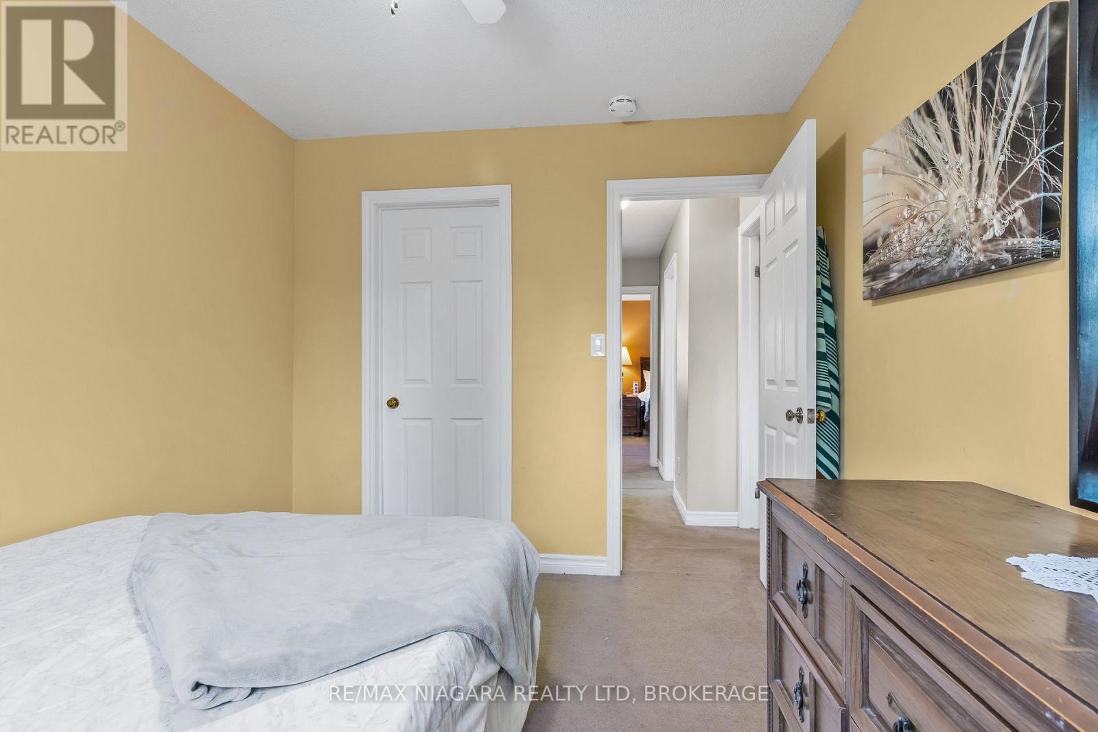 201 Windsor Street, Welland (Broadway), Ontario  L3C 7E3 - Photo 18 - X12495806