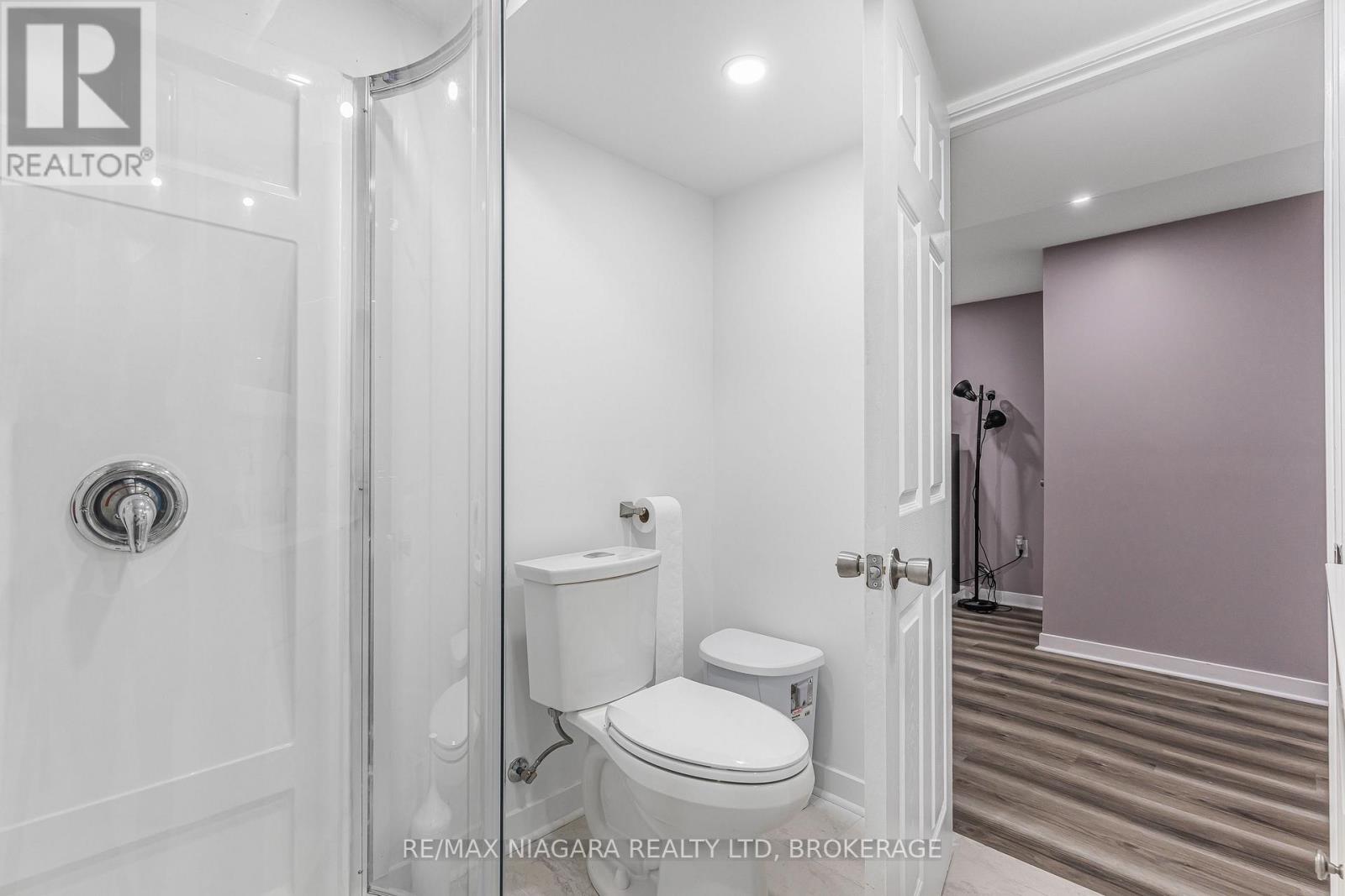 201 Windsor Street, Welland (Broadway), Ontario  L3C 7E3 - Photo 34 - X12495806